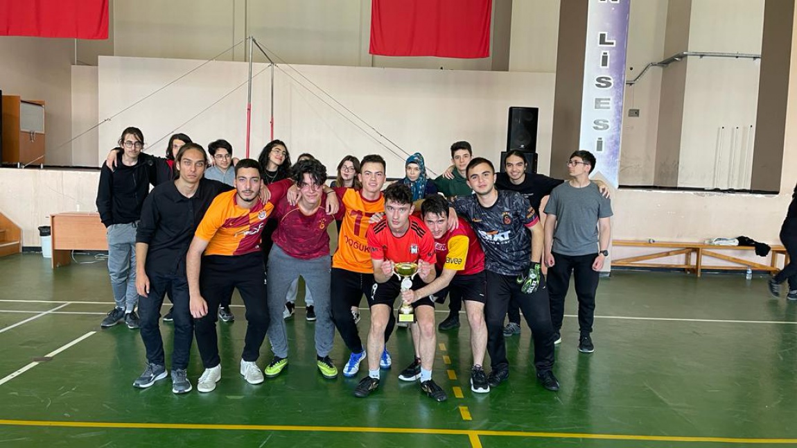 Sınıflar Arası Futsal-Basketbol ve Voleybol Turnuvası 
